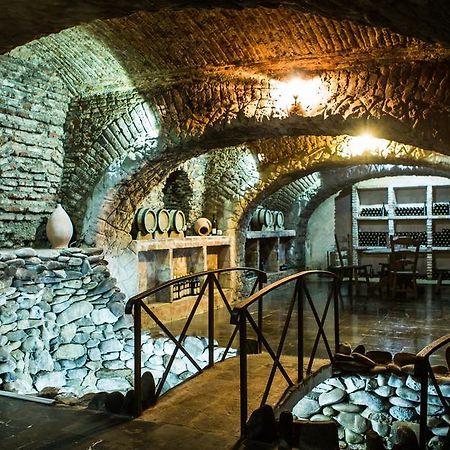 Hotel Old Cellar Tbilisi Buitenkant foto