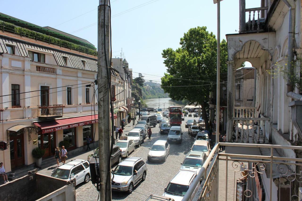 Hotel Old Cellar Tbilisi Buitenkant foto